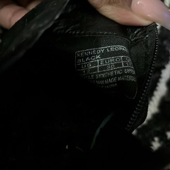 Girls Leopard Booties - Picture 8 of 9